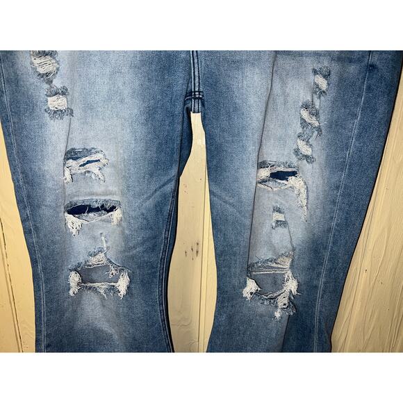 KanCan Maurices Jeans Womens 20 36 Mid Rise Super Flare Fray Raw Hem Shreds Rips - Picture 4 of 8